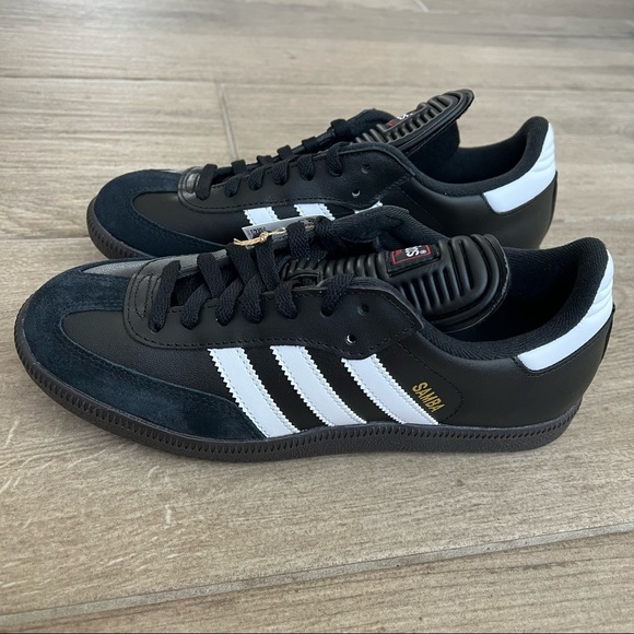 Adidas Samba Classic - Picture 3 of 9